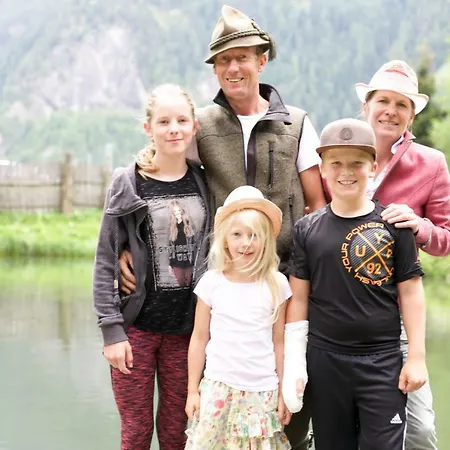 Haus Raimund Apartman *